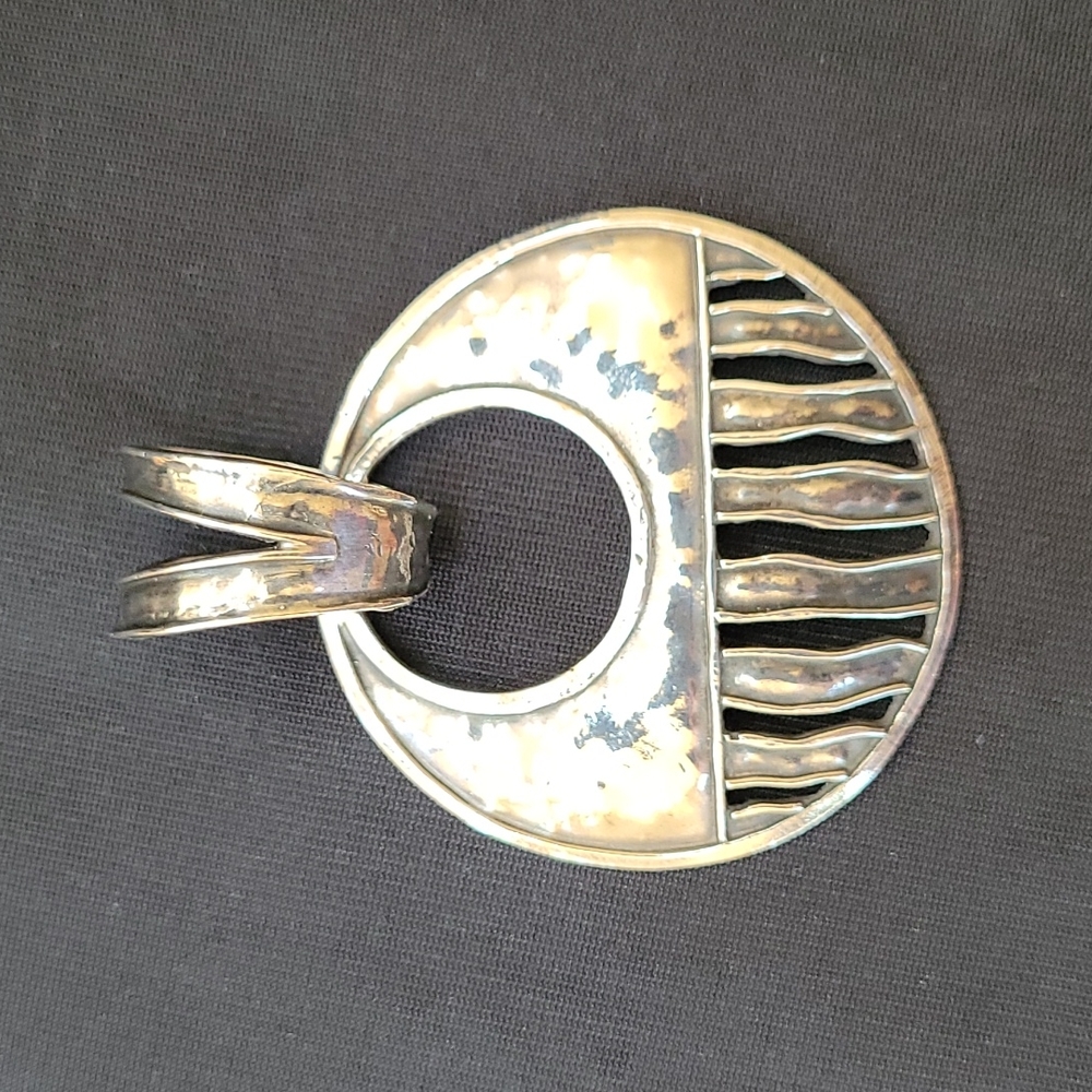 Silpada Designs sterling silver pendant